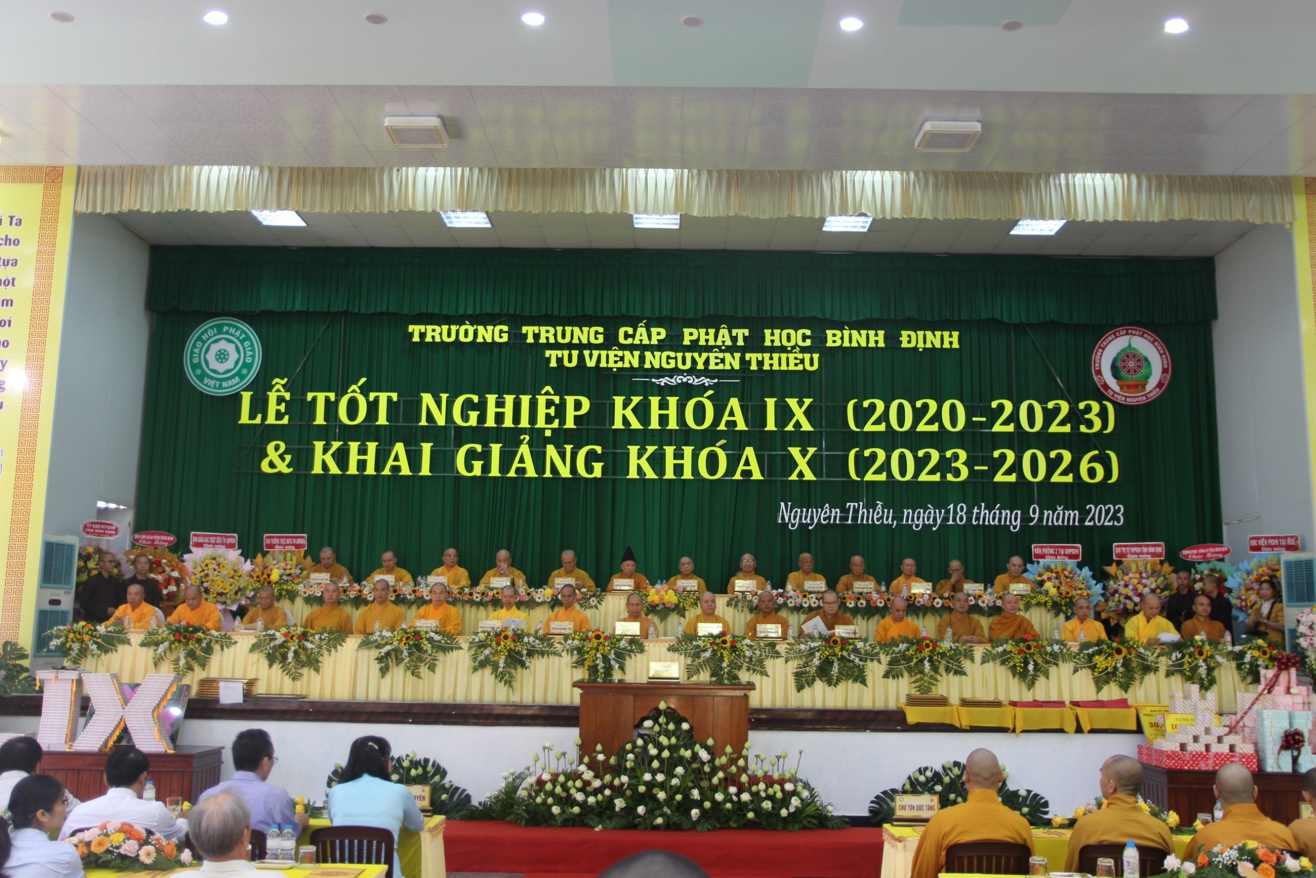Trường Trung cấp Phật học Bình Định tổ chức Lễ Tốt nghiệp khóa IX và Khai giảng khóa X